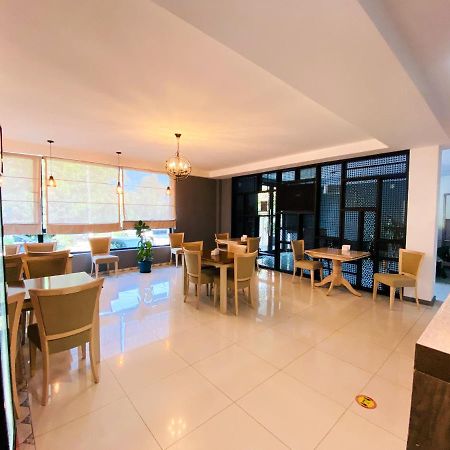 Ponte Hotel Kutaisi Luaran gambar