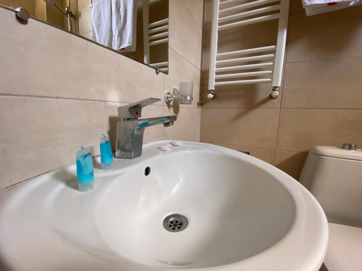 Ponte Hotel Kutaisi Luaran gambar